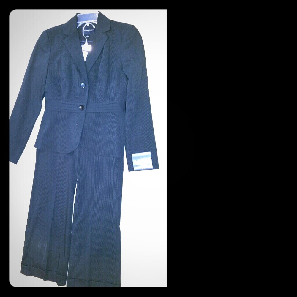NWT Banana Republic Womens Suit - but suit or separates